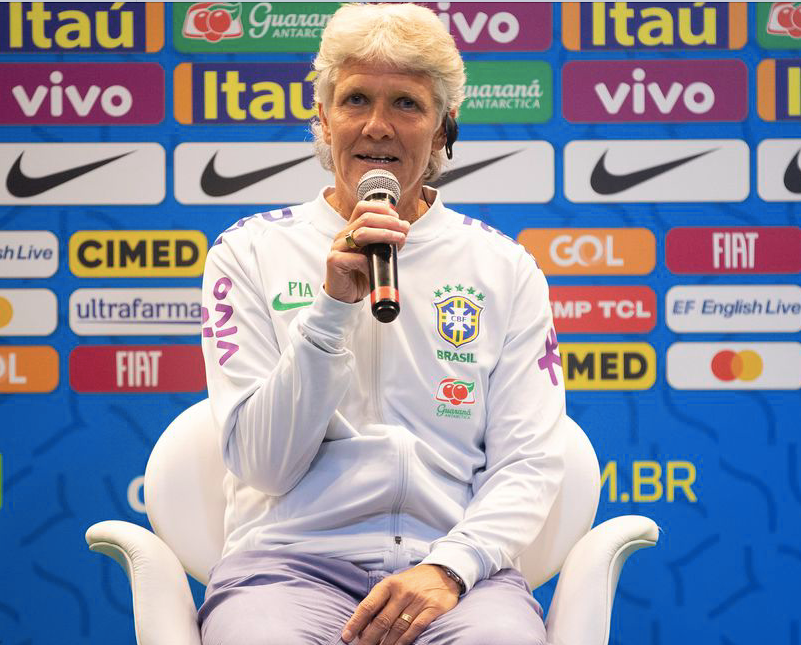 Luiza Mariani explora a arte com troféus que contam a ressignificação no  esporte